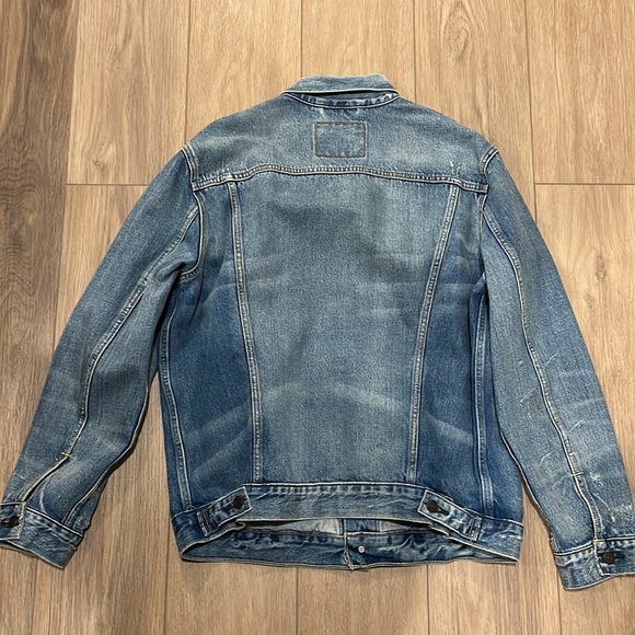 Levi’s denim jacket - Picture 7 of 8